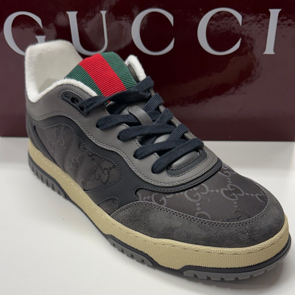 Gucci mens Gray and Black Sneakers with Red and Green Accents - Picture 2 of 7